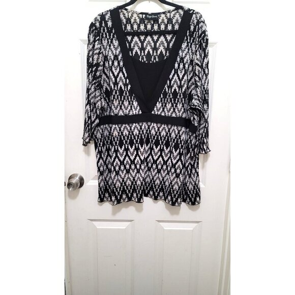 Vintage Maggie Barnes Womens Plus Size V-Neck Tunic Top Black & White Ikat Print - Picture 2 of 8